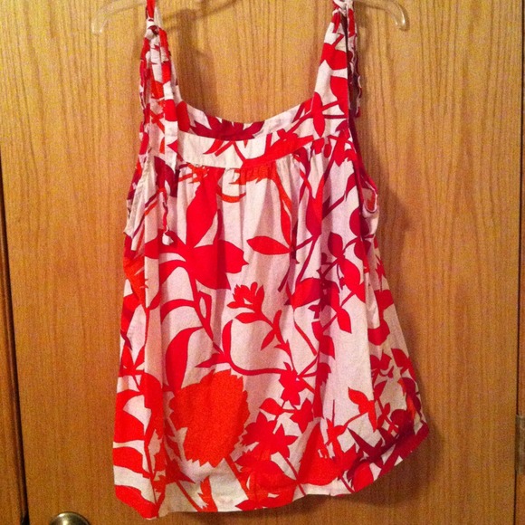 ANA sleeveless top