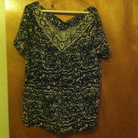 Animal print lane Bryant blouse size 18/20