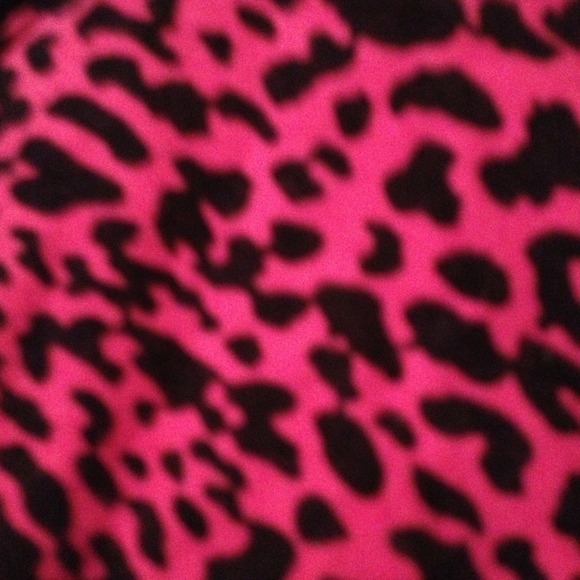 Pink Leopard jacket - Picture 2 of 2