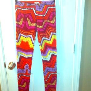 Heat wave cotton leggings.