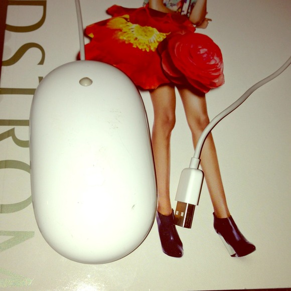 ~Apple USB Mouse~🐭 - Picture 1 of 2