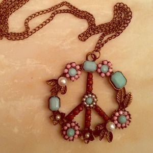 Vintage style "peace" pendant on 22in chain