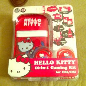 BRAND NEW Hello Kitty NDS 10 in 1 gaming kit
