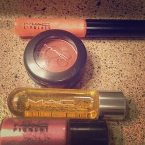 Reserved for @omaria1997 till 3/1