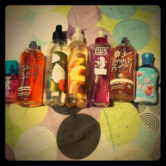 Smell good and pushup bra bundle!