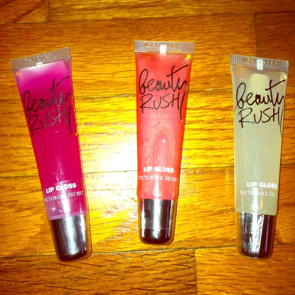 SOLD! Victoria's Secret Lipgloss bundle