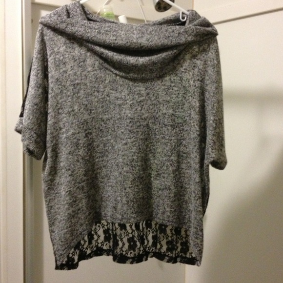 🎉REDUCED! Drape Collar Black & Gray Lace-Back Top - Picture 2 of 4