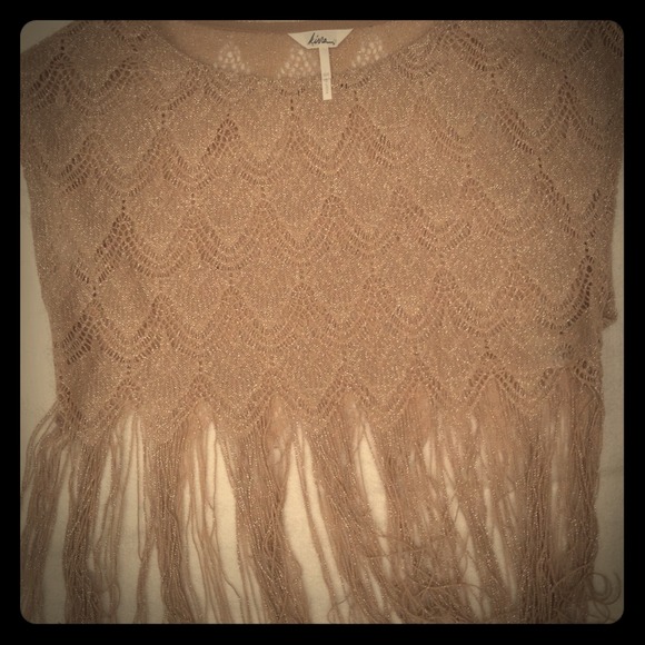 ❌TRADED❌Dusty rose metallic fringe crop top - Picture 1 of 3