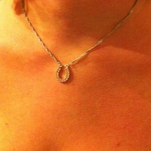 Pink stone horseshoe.❗Reduced❗