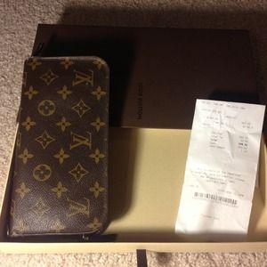 Authentic Louis Vuitton monogram Purse