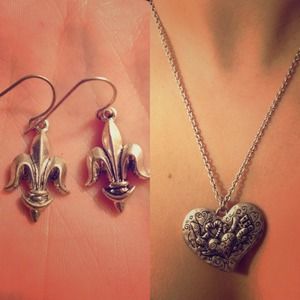 Earring and brighten necklace bundle