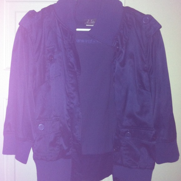 Blue Jacket with 3/4 quarter sleeves