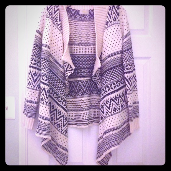 Brand new Aztec print winter cardigan