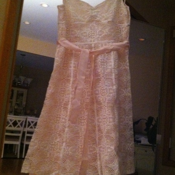 Cocktail dress peach underlay with white lace