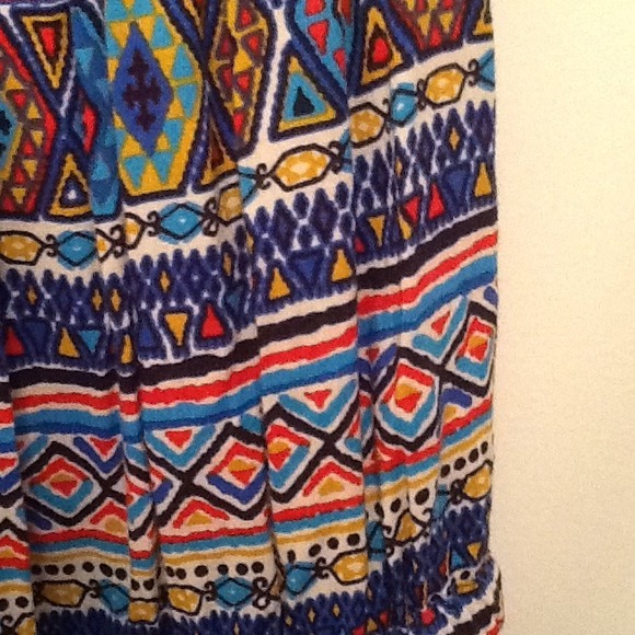 Tribal-Inspired Tunic - Picture 3 of 4