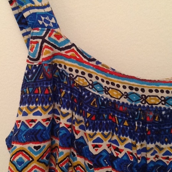 Tribal-Inspired Tunic - Picture 4 of 4