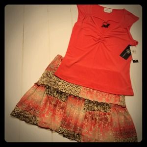 Flirty Skirt & Blouse set 💃