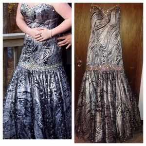 Formal Mermaid Style Dress price negotiable
