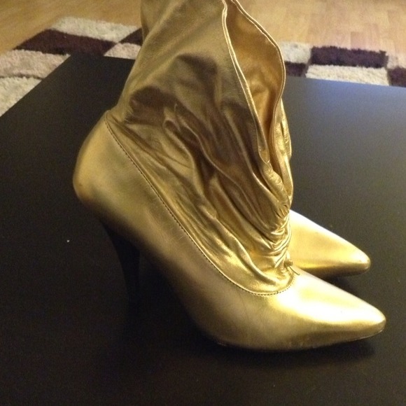 Sexy boots - Picture 3 of 3