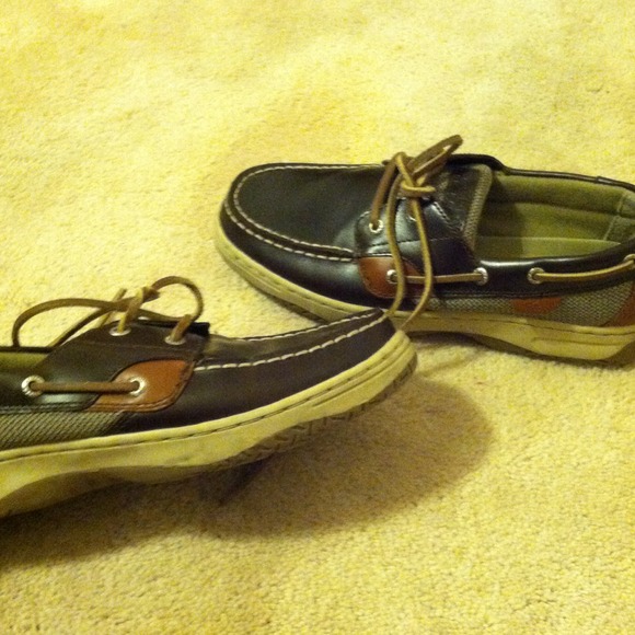 Shoes - Picture 2 of 2