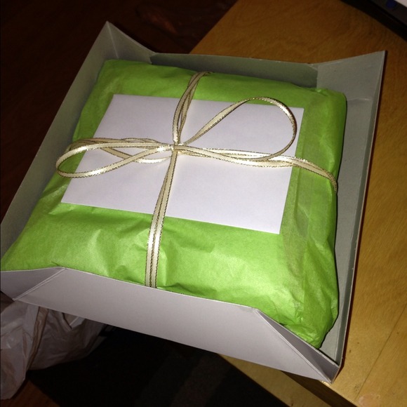 Packaged - Picture 2 of 3