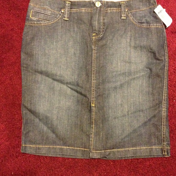 💋Mavi denim skirt size small 30 waist