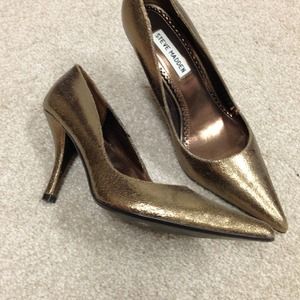 Bronze stilettos