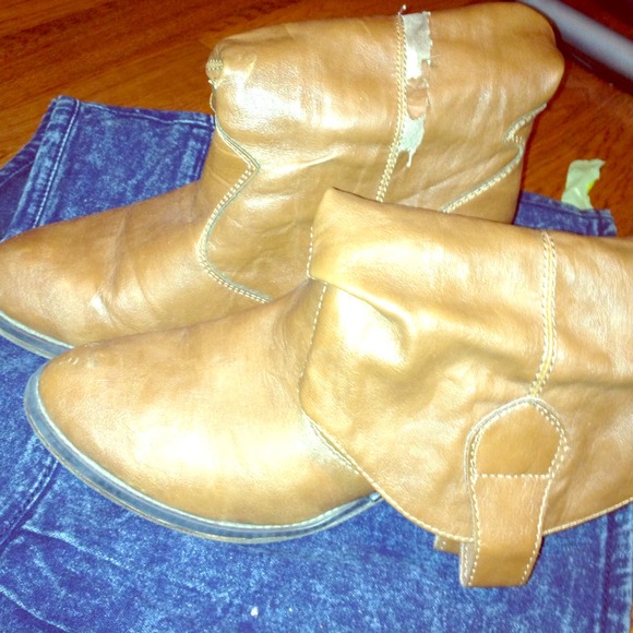 Brown cowboy boots