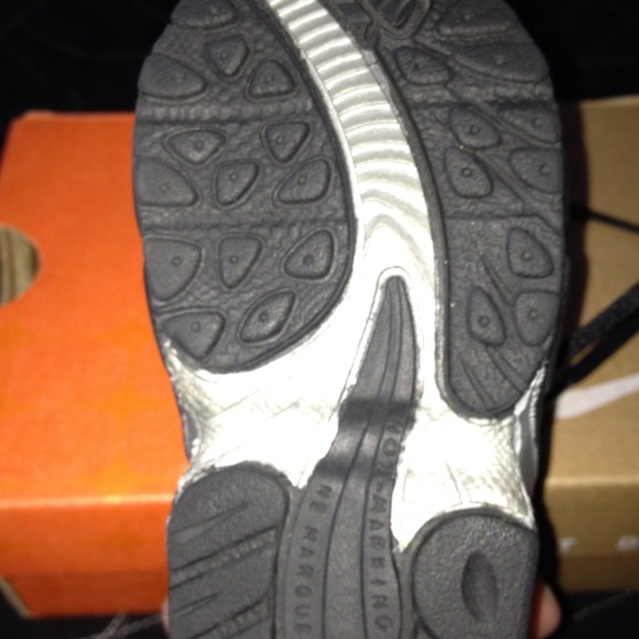 Baby Air Max plus size 2c - Picture 2 of 3