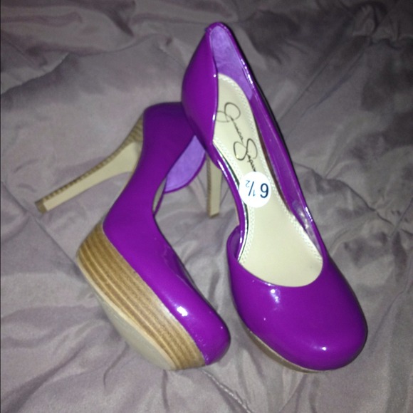 Cute purple pumps!!!💘🌟