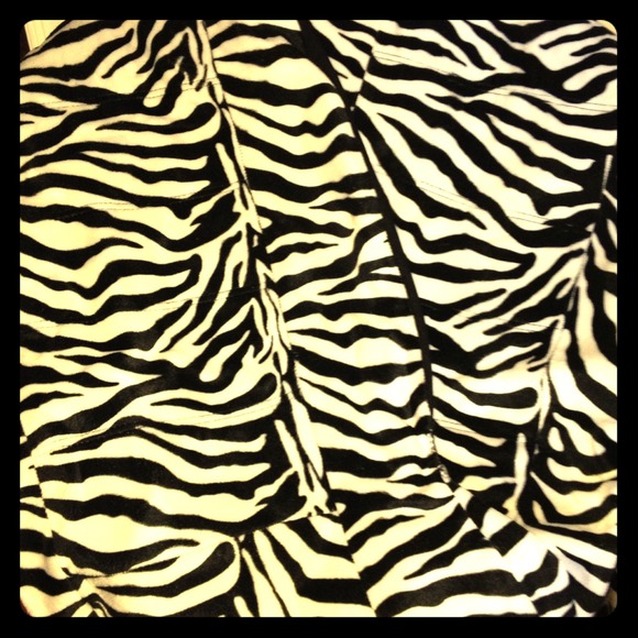 Bundle ⭐ 2 zebra print car seat covers