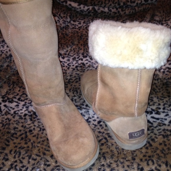 Tall authentic ugg boots