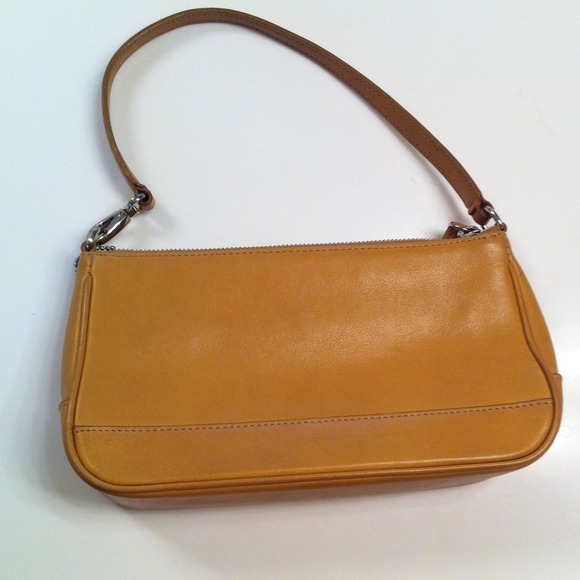 Coach tan purse