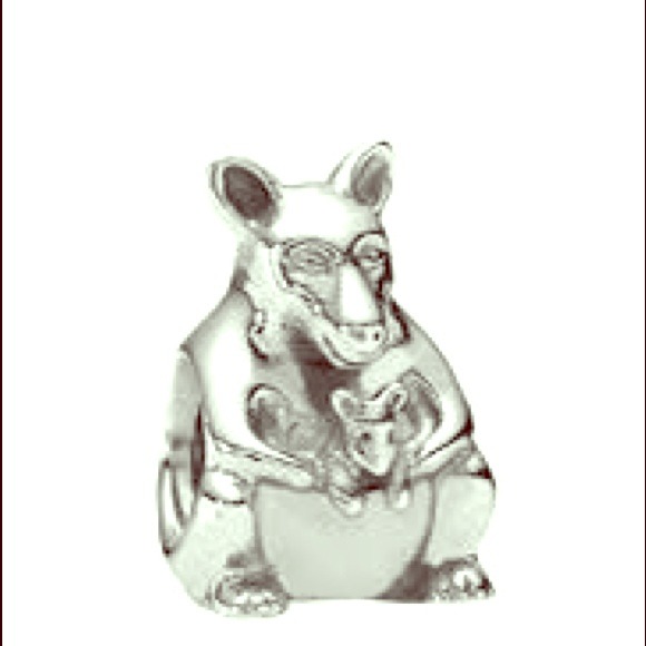SOLD Pandora Kangaroo with Baby Charm
