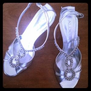 Silver Heels and Chain Bracelet Bundle