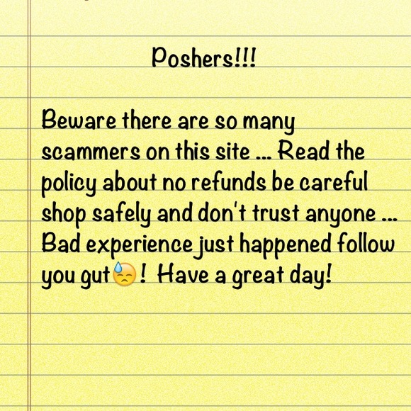 Burberry Handbags - Watch out