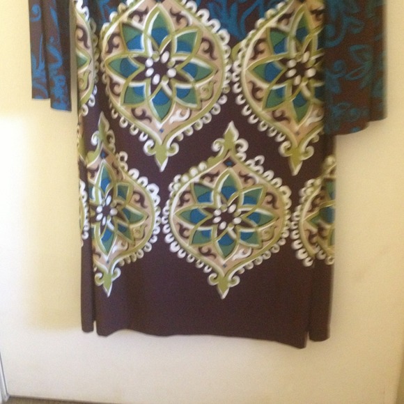 Dress - Picture 3 of 3