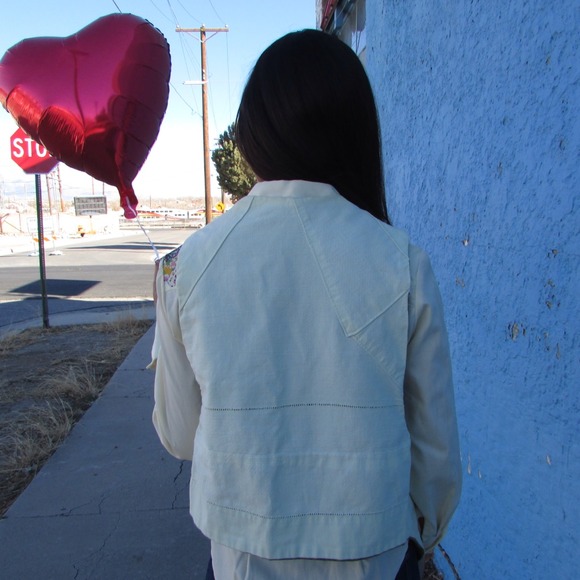 ***SOLD*** Vintage Embroidered Mexican Vest - Picture 4 of 4