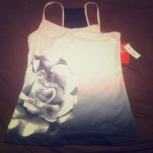 SOLD - bundled Workout tank top