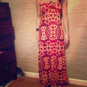 *Reduced*Orange and red tribal print maxi dress