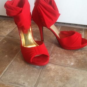 *On hold* Red heels