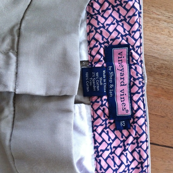 BUNDLED: Vineyard Vines khaki pants - Picture 2 of 4
