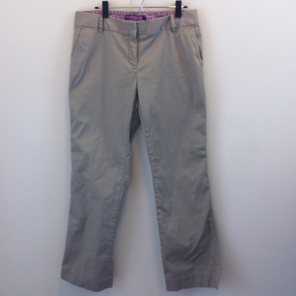 BUNDLED: Vineyard Vines khaki pants - Picture 4 of 4