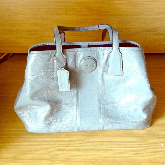 REDUCTION❤Coach limited edition AUTHENTIC bag😍