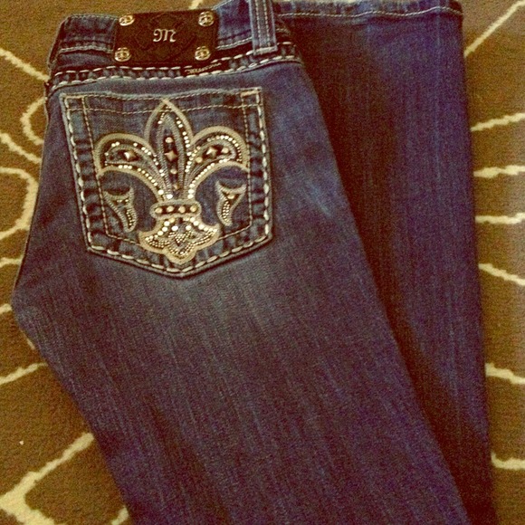 Size 27 Miss Me bootcut denim