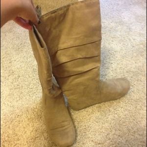Rampage Tan Suede Boots!