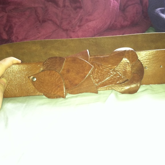 ANTHRO unique leather belt NWOT