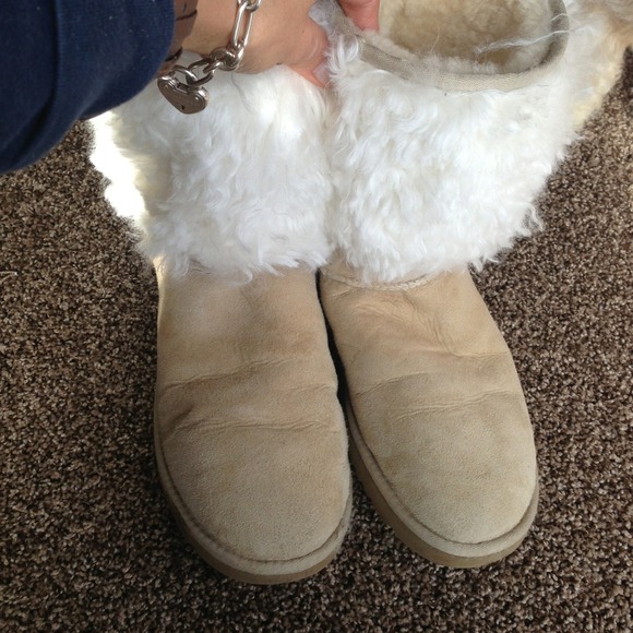 Uggs sheepskin Cuff