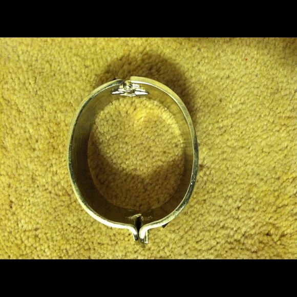 Braclet - Picture 3 of 3