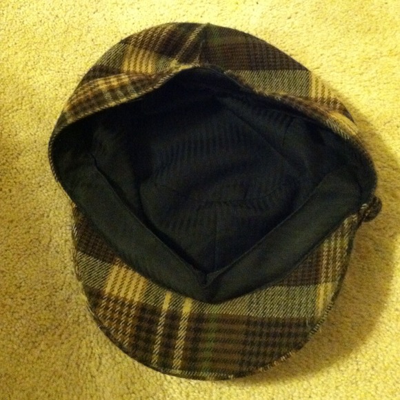 Hat - Picture 2 of 3